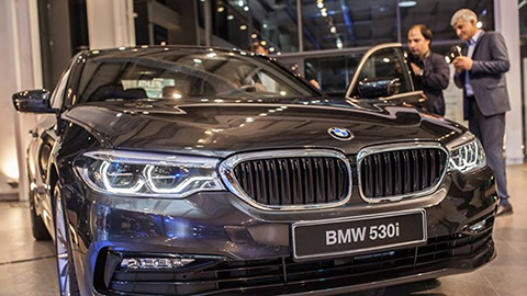 THE NEW BMW 5 SERIES LAUNCH EVENT THE NEW BMW 5 SERIES LAUNCH EVENT